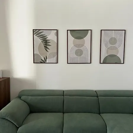 Casa - In *